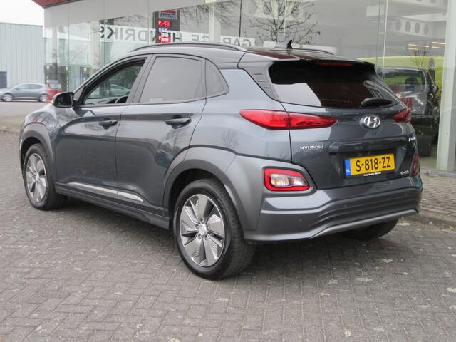 Hyundai Kona EV Premium 64 kWh NAVI , Camera, leder (occasion)