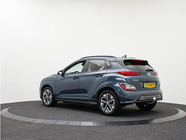 Hyundai Kona EV Fashion 64 kWh | 3 Fase | Navigatie | Camera