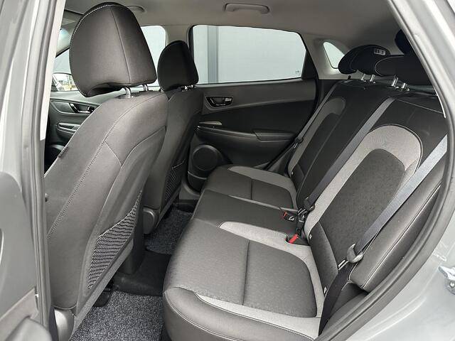 Hyundai Kona 1.6 GDI HEV Fashion / Navigatie / Apple Carplay & Android Auto / Achteruitrijcamera / Automatische Airco / Dealer Onderhouden /