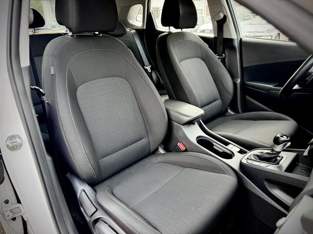 Hyundai Kona 1.6 GDI HEV Hybrid Fashion Stoel/stuurverwarming Camera Adaptive