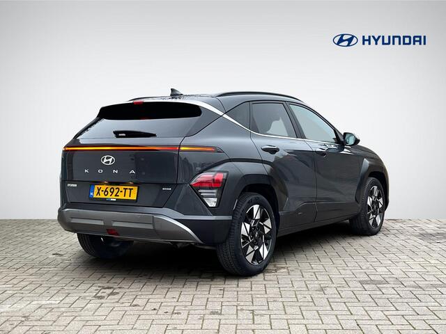Hyundai Kona 1.6 GDI HEV Comfort Smart | Elek. Achterklep | Stuur- + Stoelverwarming | Full-LED | Adapt. Cruise Control | Keyless Entry | Rijklaarprijs!