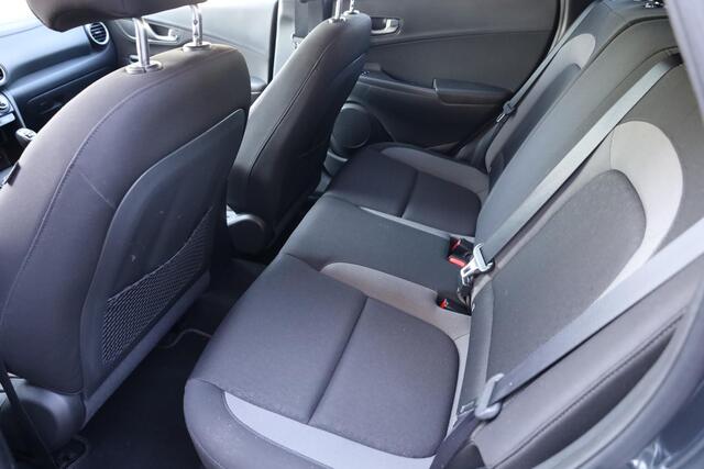 Hyundai Kona 1.0T Fashion CARPLAY CAMERA DAB NAVI DEALER-ONDERHOUDEN PDC LMV