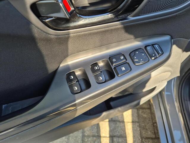 Hyundai Kona 1.6 GDI HEV Fashion | Achteruitrijcamera | Navigatie systeem | Airconditioning |