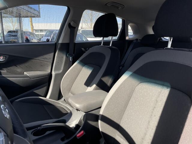 Hyundai Kona 1.0 T-GDI Comfort | Carplay | Clima | Camera