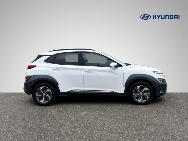 Hyundai Kona 1.6 GDI HEV Fashion | Trekhaak | Navigatie | Camera | Head-Up Display | Premium Audio | Adapt. Cruise Control | Apple Carplay/Android Auto | Rijklaarprijs!