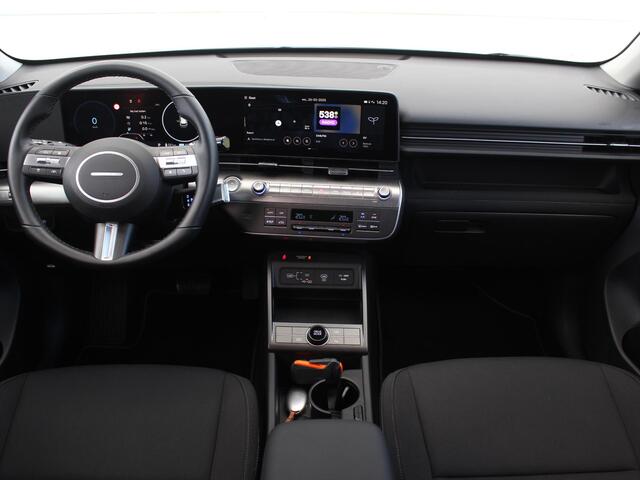 Hyundai Kona Electric Comfort 65.4 kWh / Warmtepomp / Lichtmetalen Velgen 19" / Cruise Control Adaptief / Navigatie + Apple Carplay/Android Auto / Achteruitrijcamera /