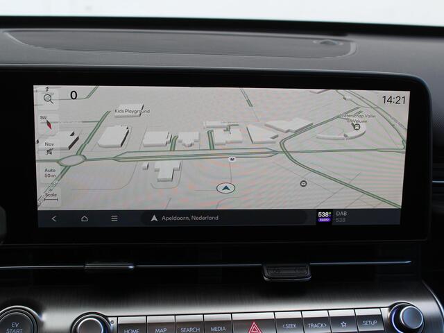 Hyundai Kona Electric Comfort 65.4 kWh / Warmtepomp / Lichtmetalen Velgen 19" / Cruise Control Adaptief / Navigatie + Apple Carplay/Android Auto / Achteruitrijcamera /