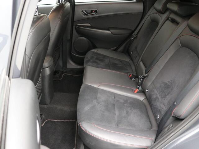 Hyundai Kona 1.0 T-GDI N Line / Navigatie / N-line edition / NL auto / 1ste Eigenaar / Dealer onderhouden / Fabrieksgarantie tot 14-04-2027 / 18" LMV / All seasonbanden /
