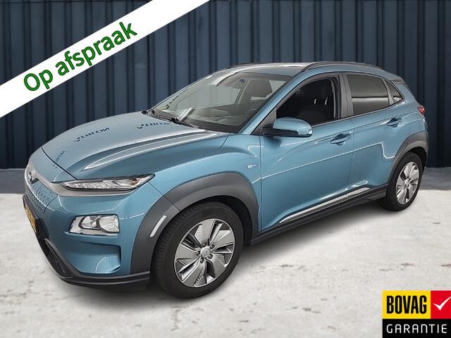 Hyundai Kona EV Fashion 64 kWh (204 PK) 2e-Eig, & Keurig-Onderh. BOVAG-Garantie. NL-Auto. Warmtepomp, Navigatie/Apple-Carplay/Android-Auto, Adaptive-Cruisecontrol, Keynes-Entry/Start, Achteruitrijcamera, Head-Up, Panoramadak, Parkeersensoren, Premium-Audio, DAB, Licht