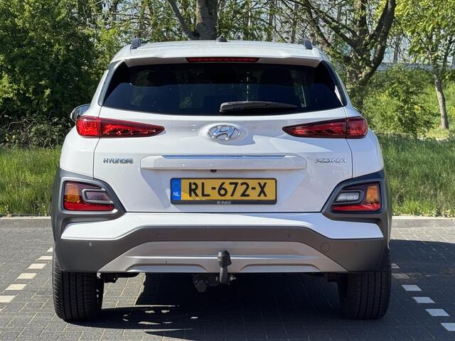 Hyundai Kona 1.0T 120PK Premium | Lederen bekleding | Trekhaak | Camera | Apple carplay & Android auto | Allseason banden | Head-up display | 18'' inch lmv |