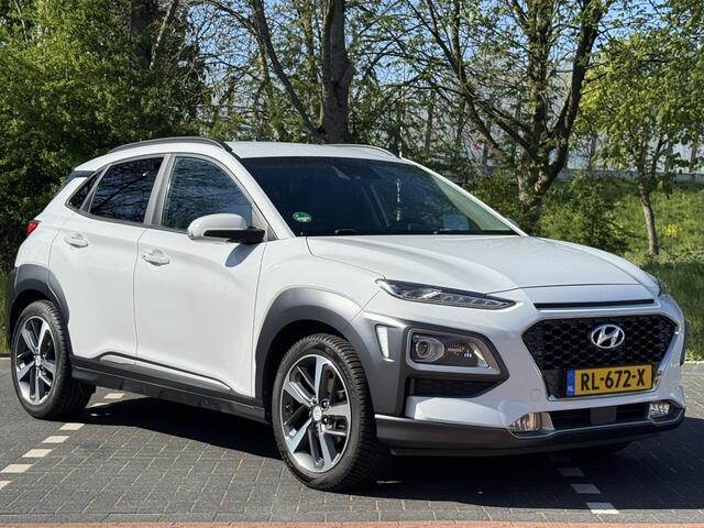 Hyundai Kona 1.0T 120PK Premium | Lederen bekleding | Trekhaak | Camera | Apple carplay & Android auto | Allseason banden | Head-up display | 18'' inch lmv |