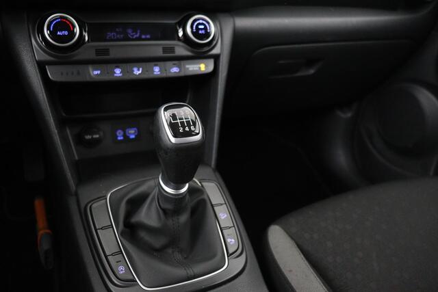 Hyundai Kona 1.0T Comfort | Trekhaak | Carplay | Camera | Climate control | Navigatie | Cruise control | Keyless | Bluetooth