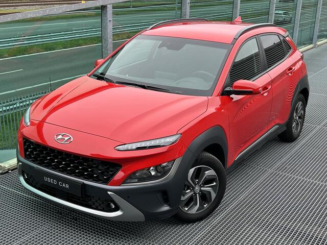 Hyundai Kona 1.6 GDI HEV Fashion , Automaat , Camera , Adaptive Cruise , Carplay , Head-Up Display , Stof , Navi , DAB , Dodehoekdetectie , Digital Cockpit ,