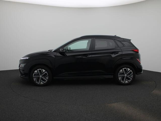 Hyundai Kona EV Fashion 39 kWh Navigatie | Climate Control | Cruise Control | Parkeersensoren Achter | Camera Achter
