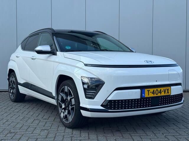 Hyundai Kona Electric Premium 65.4 kWh / Leer / 19" velgen / Trekhaak afneembaar / Led koplampen /