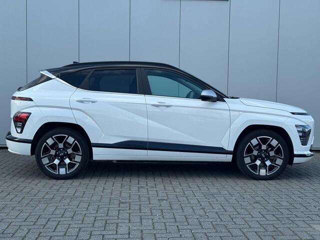 Hyundai Kona Electric Premium 65.4 kWh / Leer / 19" velgen / Trekhaak afneembaar / Led koplampen /