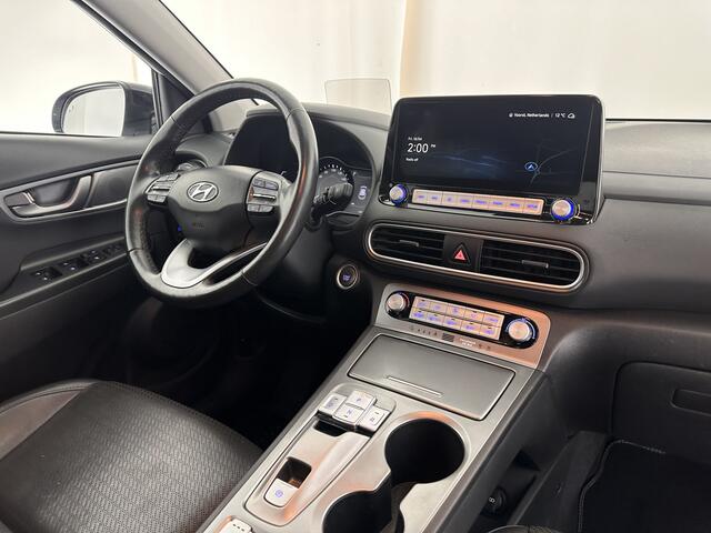 Hyundai Kona EV Premium 64 kWh [ 3-Fase ] (INCL-BTW) *HEAT-PUMP | FULL-LEATHER | HEAD-UP | FULL-LED | NAVI-FULLMAP | DAB | ADAPTIVE-CRUISE | KRELL-AUDIO | KEYLESS | CAMERA | BLIND-SPOT | LANE-ASSIST | DIGI-COCKPIT | COMFORT-SEATS | 1