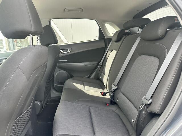 Hyundai Kona 1.6 GDI HEV Fashion / navigatiesysteem / Apple Carplay / Android Auto / Airco / 1e eigenaar /