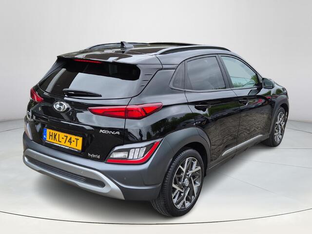 Hyundai Kona 1.6 GDI HEV Premium | Apple Carplay | Schuif / kanteldak | Achteruitrijcamera | Lederen Bekleding | 18'inch Lichtmetalen Velgen |