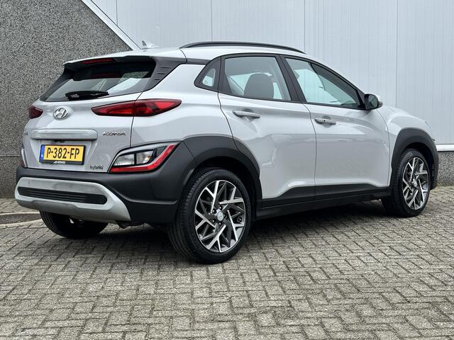 Hyundai Kona 1.6 GDI HEV Fashion Design / navigatiesysteem / Apple Carplay / Android Auto / Airco / stoel verwarming /