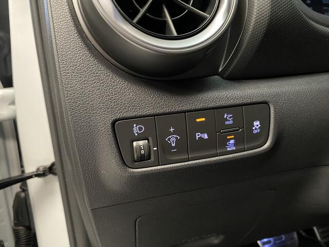 Hyundai Kona EV Comfort 64 kWh Leer, Adapt cruise
