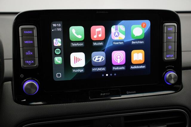 Hyundai Kona EV Premium 64 kWh - Carplay, Leer, Camera, Stoelverw.