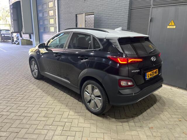 Hyundai Kona EV Fashion Sky 64 kWh | ACC | Stoel+Stuurverwarming | Camera | Apple Carplay | Krell Audio