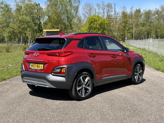 Hyundai Kona 1.0 T-GDI Premium | Luxe | 33.727 km | Topstaat | Vol opties! ?