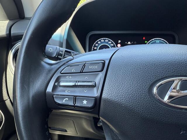 Hyundai Kona 1.6 GDI HEV Fashion / Trekhaak Afneembaar ( 1300 KG trekgewicht) / Navigatie / Achteruitrijcamera / Apple Carplay / Android Auto / Head Up Display / Adaptieve Cruise Control