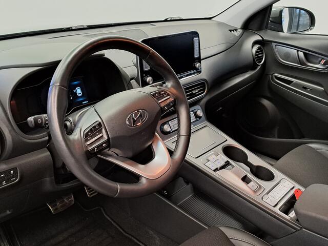 Hyundai Kona EV Comfort 64 kWh Navigatie Led Camera Cruise LM 204PK 2 jaar garantie mogelijk* (vraag naar de voorwaarden)