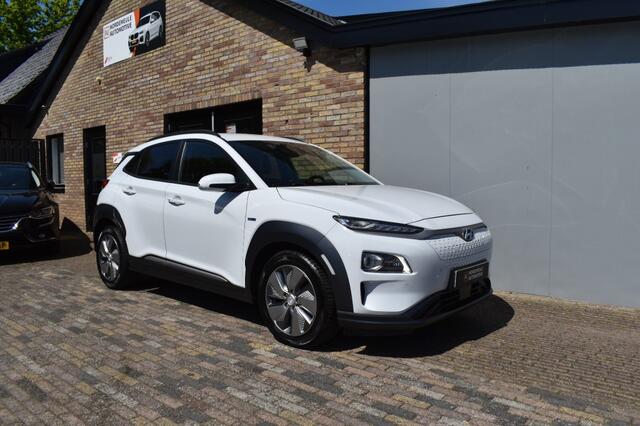 Hyundai Kona EV PREMIUM 64 KWH, HUD, Navi, Camera