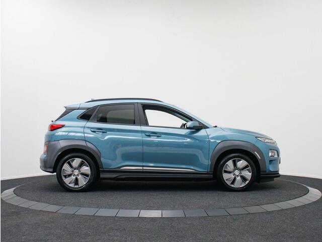 Hyundai Kona EV Premium 64 kWh | 3-Fase | Warmtepomp