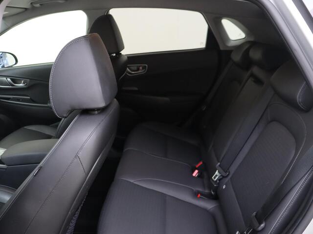 Hyundai Kona EV Premium 64 kWh 204PK | Navigatie | Achteruitrijcamera | Stoelkoeling | Climate Control