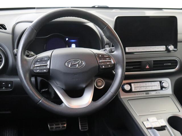 Hyundai Kona EV Premium 64 kWh 204PK | Navigatie | Achteruitrijcamera | Stoelkoeling | Climate Control