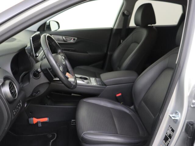 Hyundai Kona EV Premium 64 kWh 204PK | Navigatie | Achteruitrijcamera | Stoelkoeling | Climate Control