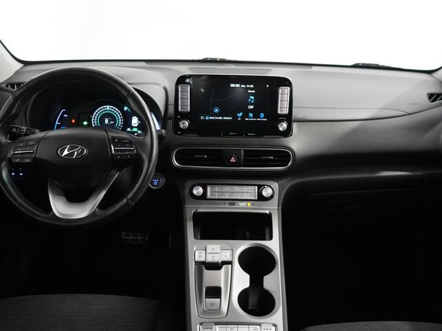 Hyundai Kona EV Comfort 39 kWh | Trekhaak | Camera | Carplay |