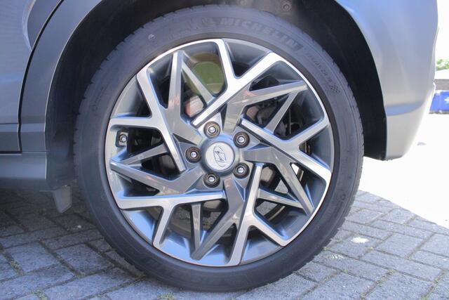 Hyundai Kona 1.6 GDI HEV Premium |camera|dealer onderhouden|stoel/stuurverwarming|