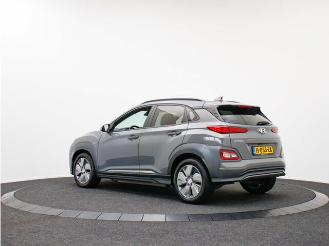 Hyundai Kona EV Premium 64 kWh | Warmtepomp | Snelladen
