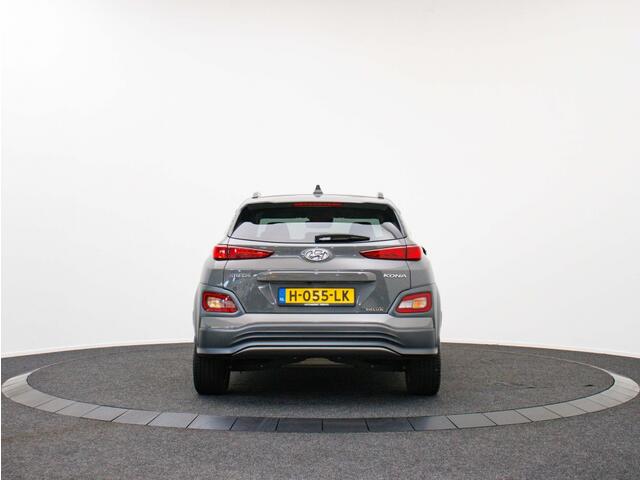 Hyundai Kona EV Premium 64 kWh | Warmtepomp | Snelladen