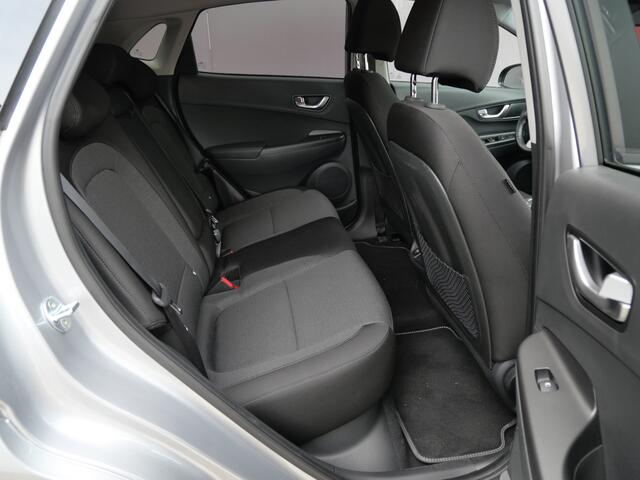 Hyundai Kona EV FASHION 39 kWh | A.C.C. | H.U.D | LED | KEYLESS | CAMERA | 3-FASE | FACELIFT!!