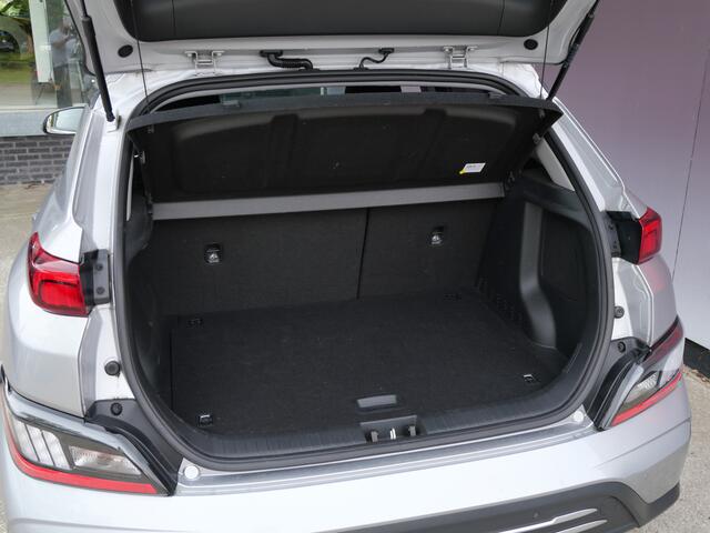 Hyundai Kona EV FASHION 39 kWh | A.C.C. | H.U.D | LED | KEYLESS | CAMERA | 3-FASE | FACELIFT!!