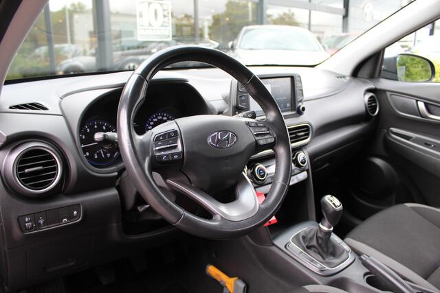 Hyundai Kona 1.0T Essence | Rijklaar | Navi | Apple/Android | Trekhaak | Clima | KRELL Audio