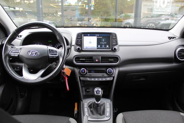 Hyundai Kona 1.0T Essence | Rijklaar | Navi | Apple/Android | Trekhaak | Clima | KRELL Audio