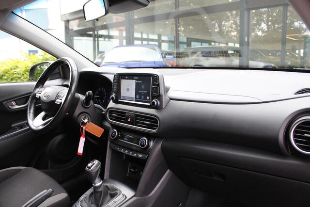 Hyundai Kona 1.0T Essence | Rijklaar | Navi | Apple/Android | Trekhaak | Clima | KRELL Audio