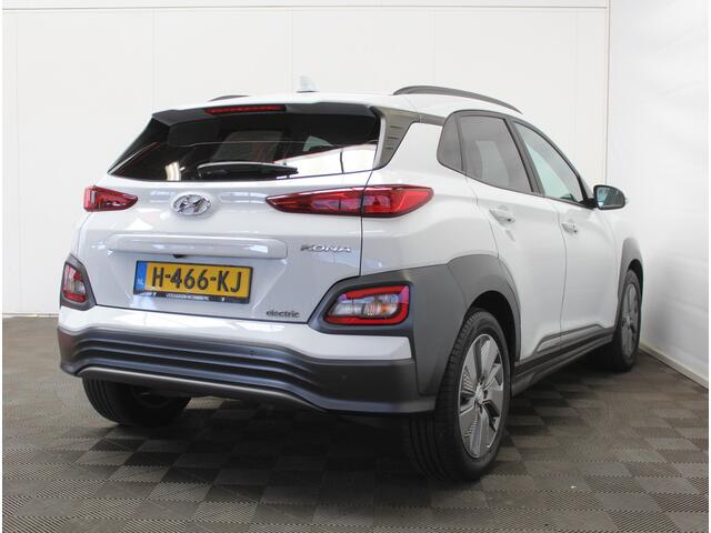 Hyundai Kona EV Fashion 64 kWh CARPLAY | LED | CAMERA | DAB | NAVI | ADAPCRUISE | HEAD-UP