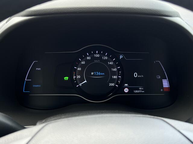 Hyundai Kona EV Premium 64 kWh