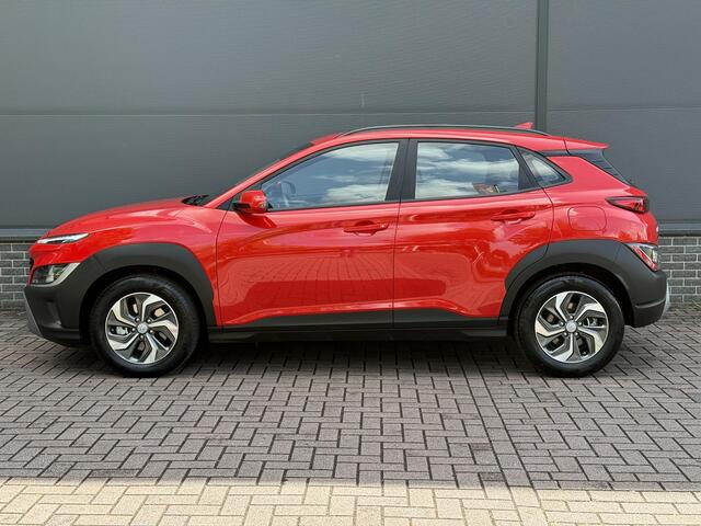 Hyundai Kona 1.6 GDI HEV Comfort Eerste Eigenaar / Navigatie / Trekhaak / 1300KG Trekgewicht / Achteruitrij Camera / Adaptive Cruise /