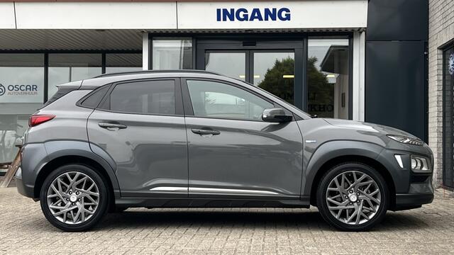Hyundai Kona 1.6 GDI HEV Fash Sky | Head-Up | Navi | Camera
