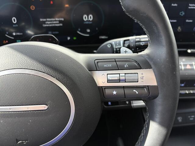 Hyundai Kona 1.6 GDI HEV Comfort Smart / Airco / Apple Carplay-Android Auto / Adaptief Cruise Control / Navigatie / Stoelverwarming /