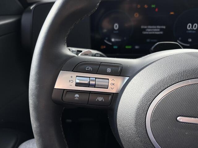 Hyundai Kona 1.6 GDI HEV Comfort Smart / Airco / Apple Carplay-Android Auto / Adaptief Cruise Control / Navigatie / Stoelverwarming /